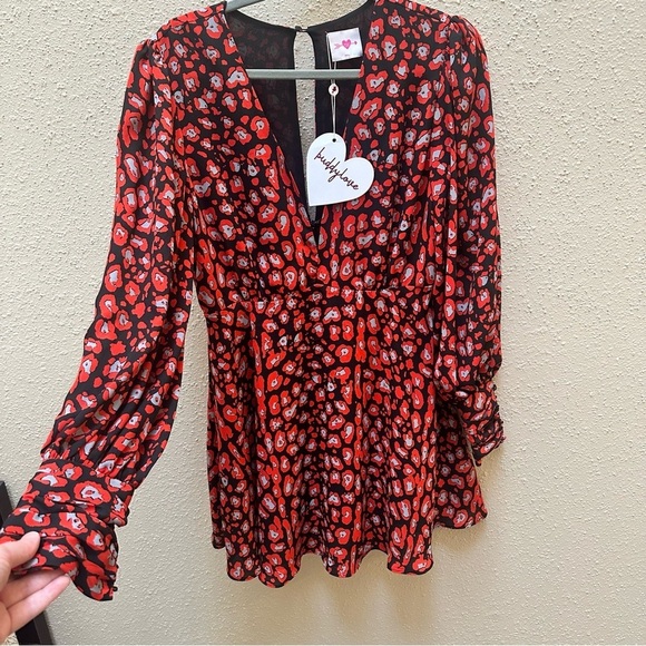 NWT Buddy Love Parker Deep V-Neck Dress - Red Cherry Bomb  Abstract Art To Wear - Picture 11 of 12